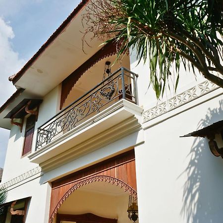The Mangkoro Hotel By Sinergi Yogyakarta Bagian luar foto